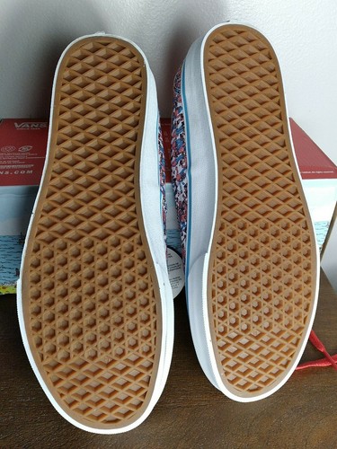 NEW Vans Shoes Where's Waldo Mens 10 Women 11.5 Limited Edition With Box - Picture 6 of 12