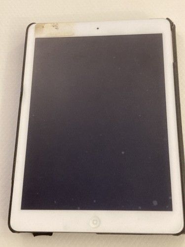 Apple iPad Air 16GB, WLAN + Cellular 24,64 cm (9,7 Zoll) Tablet Silber/Weiss - Bild 9 von 12