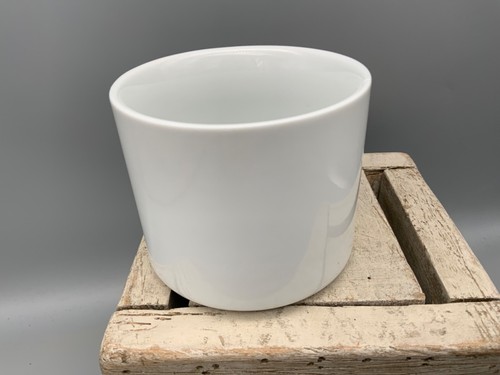 Everyday White by Fitz & Floyd French Style Porcelain Butter Keeper Dish - Picture 2 of 4