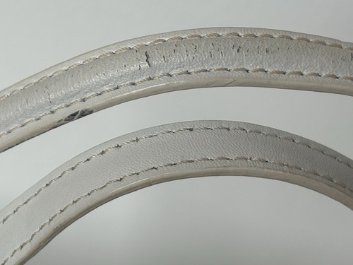 LACOSTE White Tote Bag - Picture 10 of 11