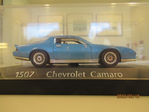 Chevrolet Camero 1507 1/43 Solido - Imagen 1 de 7