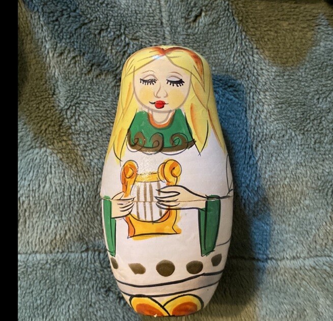 Picture 4 of 12