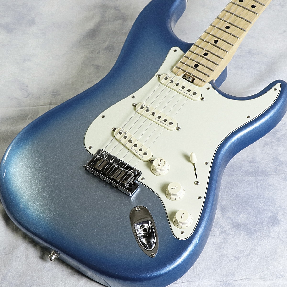 Fender USA American Elite Stratocaster Sky Burst Metalic Fender USA American Elite Stratocaster Sky Burst Metalic