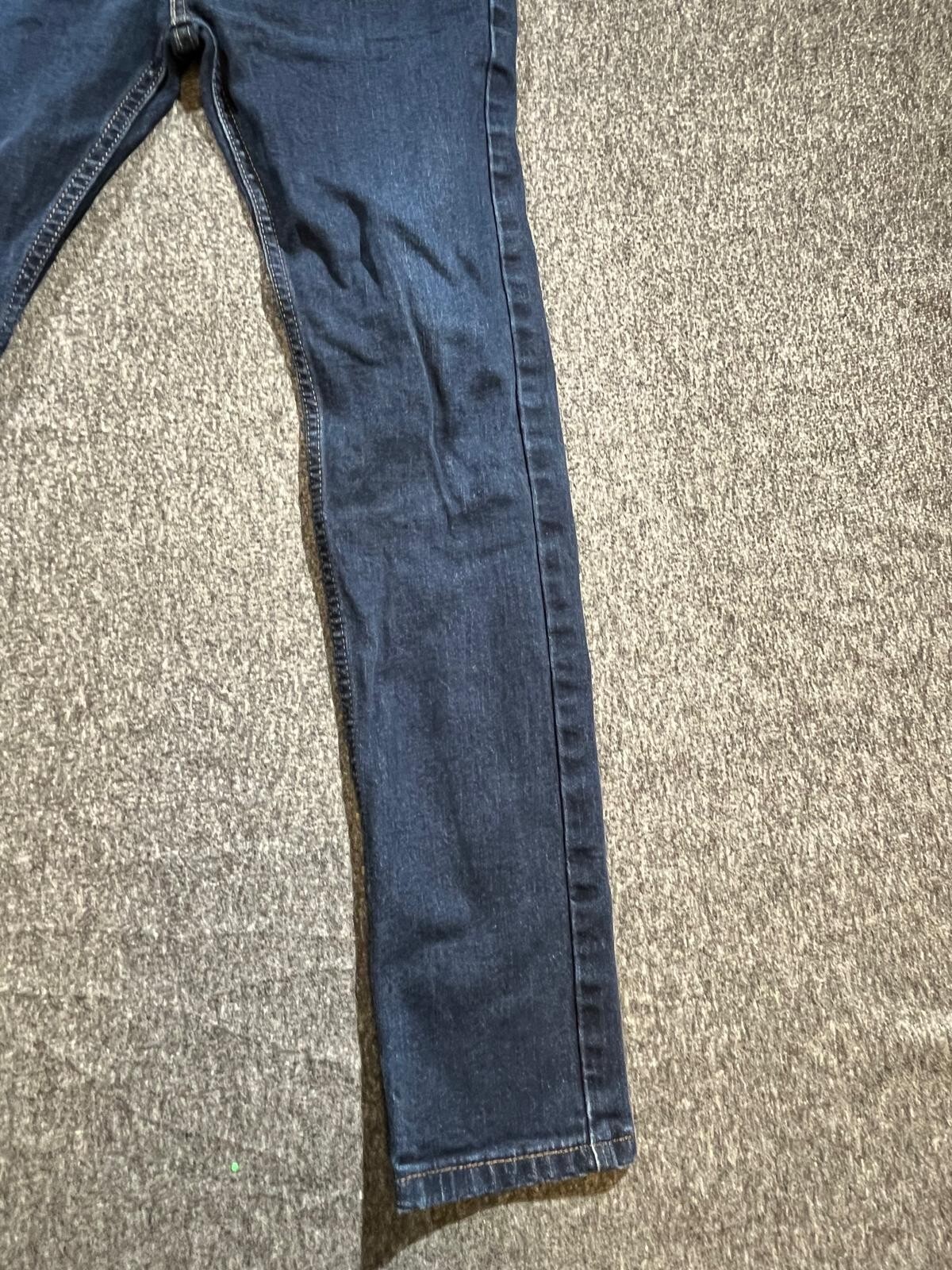 Picture 4 of 17