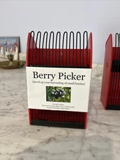 Berry Picker, Berry Pickers and Rakes with Metallic Comb and Ergonomic