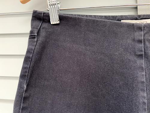 Jeans denim grigio TOAST UK 10 pantaloni skinny elasticizzati con zip alla caviglia Grazer - Foto 3 di 10