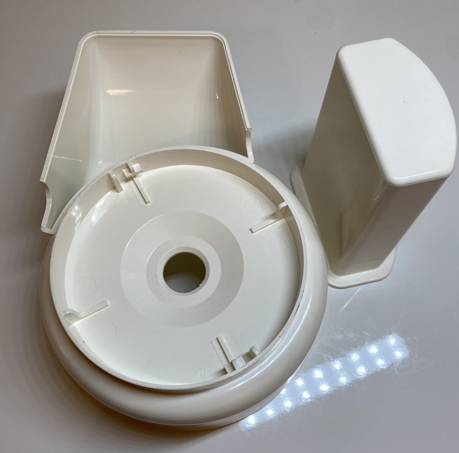 Sunbeam Model 14081 Oskar Food Processor Replacement Part Lid & Pusher