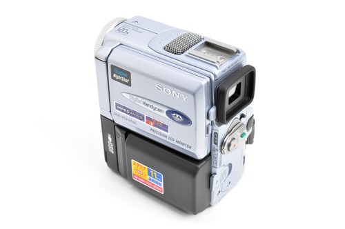 Near Mint Sony Handycam DCR-PC9 Mini DV Camcorder Nightshot from Japan 2374 - Picture 14 of 22