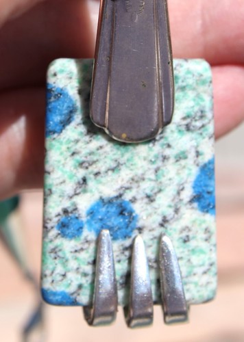 K2 Azurite in Quartz Pendant. Set in a Vintage Silver-Plated Cocktail Fork. - Picture 2 of 11