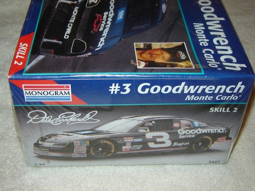 Monogram #2447 Model kit #3 Goodwrench Monte Carlo Dale Sr. Factory sealed 1995 - Picture 4 of 8