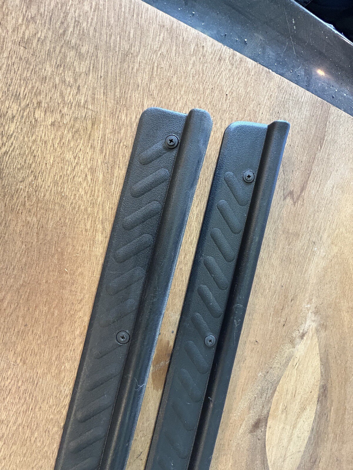 Picture 2 of 4