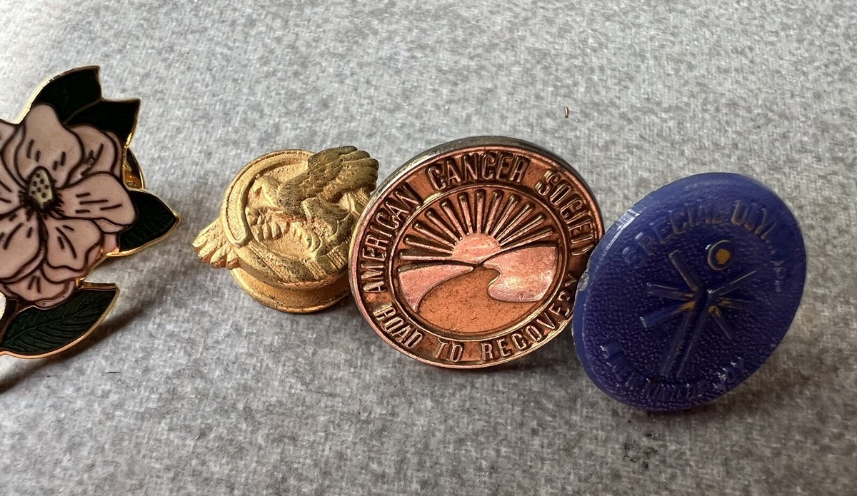 COLLECTOR'S CORNER LAPEL PINS ピンバッジ d99d2c0b34a43afaf06daf7540bf29