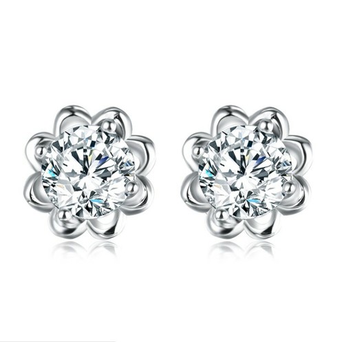 Special Price Gorgeous Round White Fire Opal Silver Stud Hook Earrings New - Picture 6 of 7