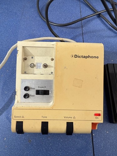 Vintage Dictaphone Tape Recorder with Foot Pedal Beige | POWERS ON UNTESTED - Picture 5 of 9