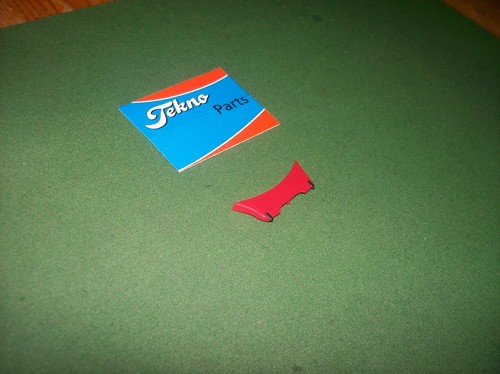 TEKNO 1/50th SCALE TRUCK CAB WIND KIT TOP ROOF TOP AIR DEFLECTOR SPOILER. - Picture 2 of 2