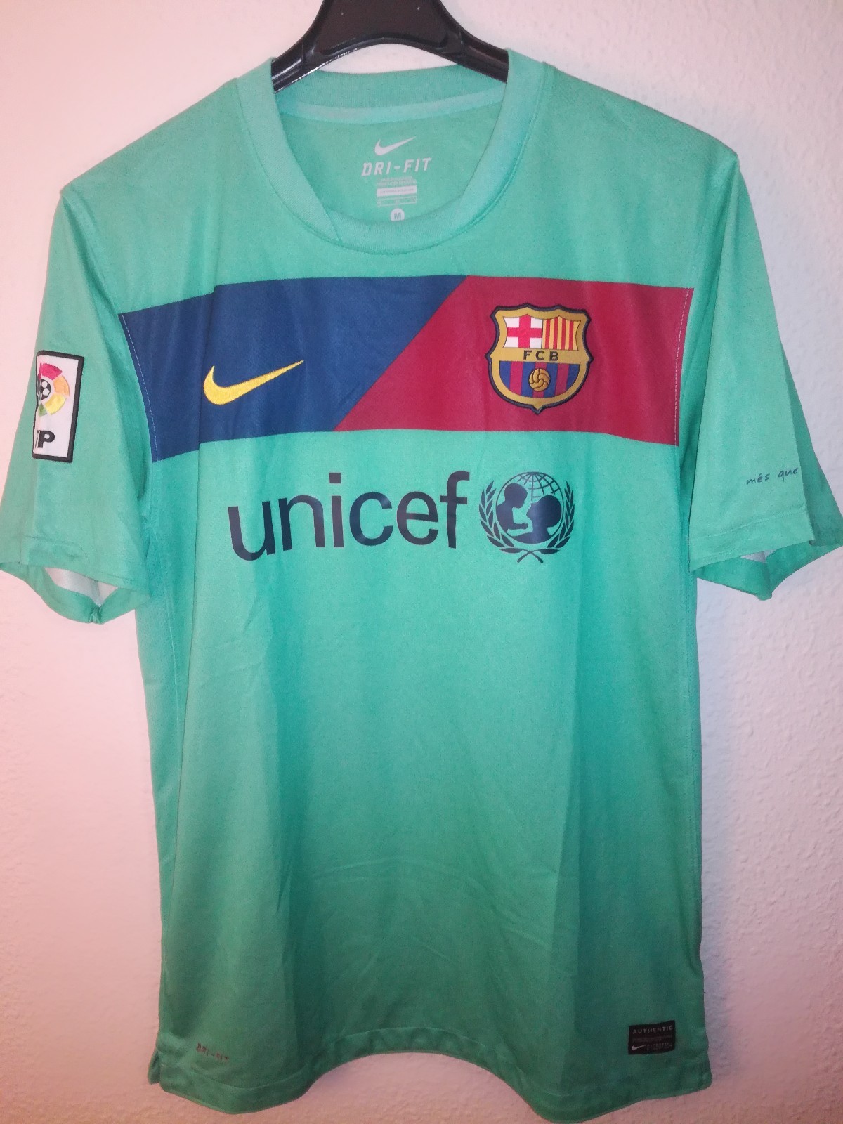 NIKE vtg FC Barcelona 2010-2011 soccer camiseta vintage barça trikot shirt NIKE vtg FC Barcelona 2010-2011 2010-2011 2010-2011 soccer camiseta vintage barça trikot shirt 565e90