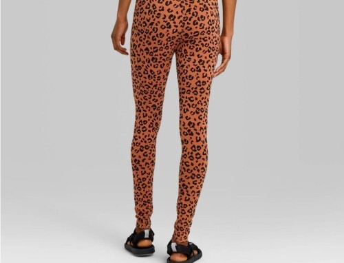 Klassische Damen-Leggings mit hohem Bund - Wild Fable™ braun Leopardenmuster Gr. S - Bild 2 von 3