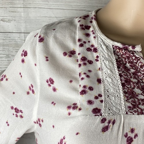 Knox Rose Blouse XS Creamy White Raspberry Pink Floral Embroidered Neckline Top - Picture 3 of 12