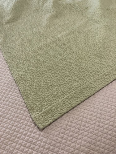 Columbine Cody 100% Cotton Matelassé Twin Quilted Coverlet Green 73x96” NWOT - Picture 6 of 8