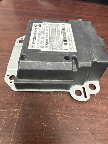 MERCEDES BENZ CLA-CLASS SRS CONTROL MODULE PN: A 117 900 87 00  (P) - Picture 3 of 4