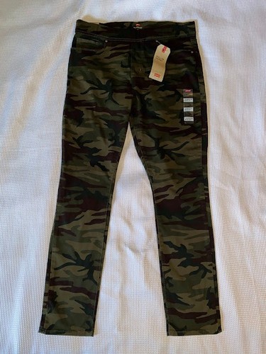 Levi's, Damen Jeans, neu mit Etikett, "Pull On Skinny", Camouflage, Größe 14.