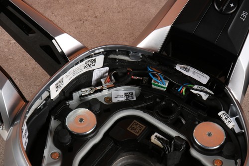 BMW X1 U11 X2 U10 VOLANTE ORIGINALE M-SPORT RISCALDATO BOOST PADDLE ASSISTANT - Foto 13 di 14