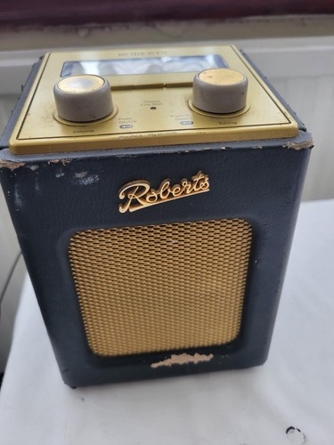 Roberts Revival Mini DAB UKW Radio - funktioniert aber kein Ton - DEFEKT