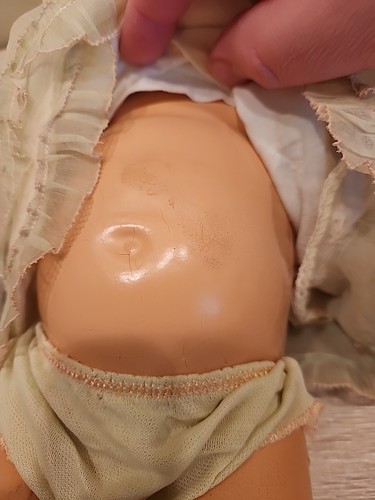 VINTAGE EFFANBEE SWEETIE PIE ALL COMPOSITION JOINTED DOLL 20in FLIRTY SLEEP EYES - Picture 9 of 16