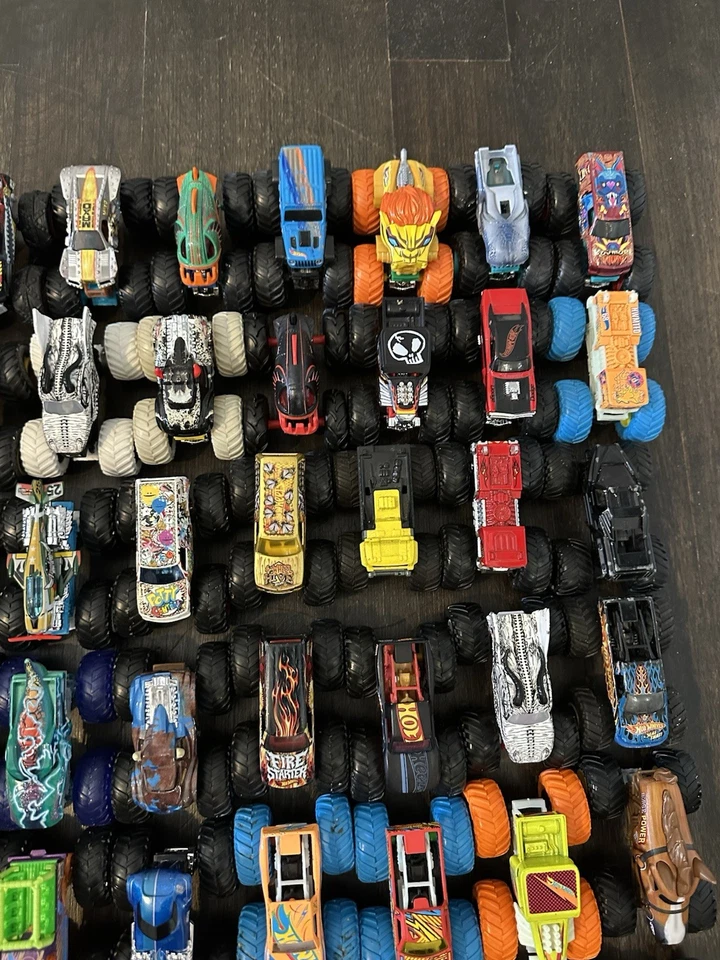 Huge Lot Of 76 Monster Jam & Hot Wheels Monster Trucks & 1 Bone Shaker Hauler - Image 4 of 4