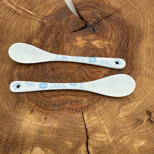 Alice In Wonderland Cafe Tea Set By Paul Cardew 2 Mugs Spoon Carry Case 9oz - Picture 11 of 16