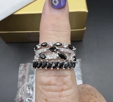 Bomb Party Rings Delicates - Delicate is a Power Move Sz 9 Onyx Rhodium RG91385