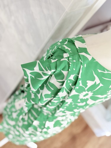Eliza J Flutter Sleeve green Floral belted Dress $138 Size 12 - Picture 9 of 10