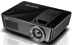 BenQ SH915 Projector, 1600 Lampenstunden - Bild 1 von 1