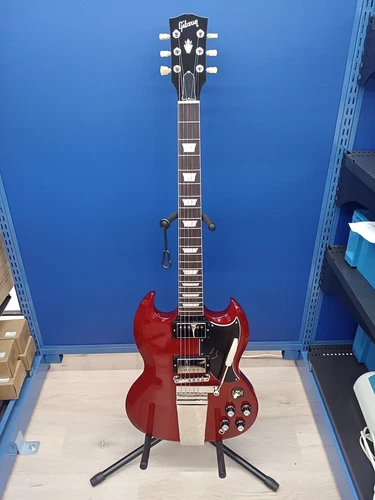 Gibson Sg Standard 61 Maestro Type Safe delivery from Japan