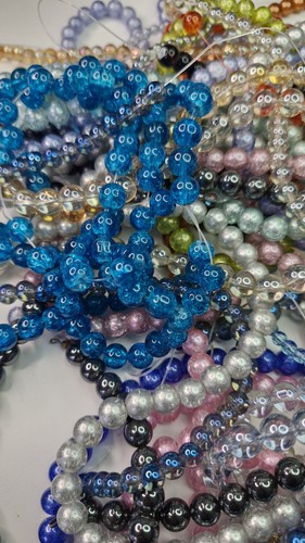 1 KG Strung Beads for Jewellery Making Mixed 4/8mm - Picture 8 of 12