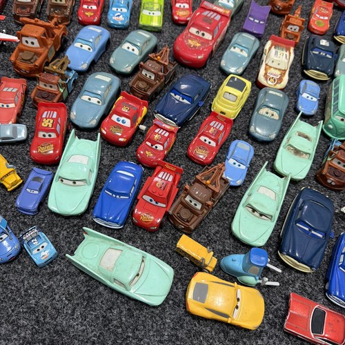 MASSIVE DISNEY PIXAR CARS DIECAST CAR LOT X 82 & OTHER DISNEY CARS - Foto 14 di 24
