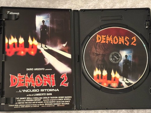 Demons 2 DVD 1986 UNCUT Dario Argento Lamberto Bava Horror Anchor Bay MINT DISC - Imagen 3 de 5