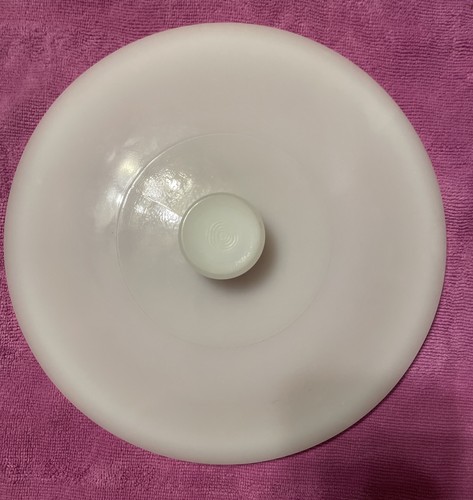 Vtg Milk Glass Round Casserole Dish Replacement Lid ONLY Fits 8 Inch - Picture 1 of 8