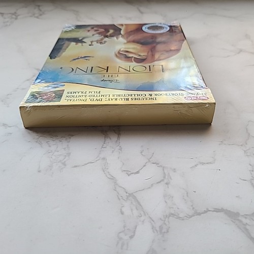 DISNEY THE LION KING NEW Sealed BLURAY & DVD TARGET EXCLUSIVE With 32 Page Book - Picture 7 of 9