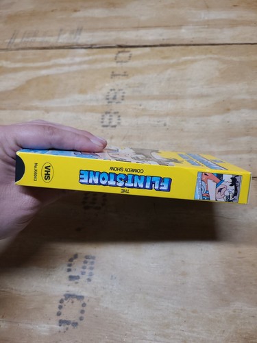 The Flintstone Comedy Show Fred's Island VHS. Tested Fast Shipping - Picture 4 of 6