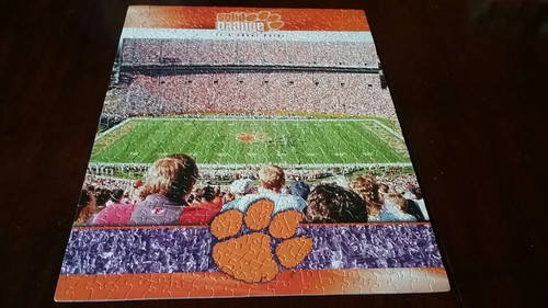 Clemson Tigers Solid Orange Puzzle 550 Teile komplett gebraucht Death Valley - Bild 1 von 3