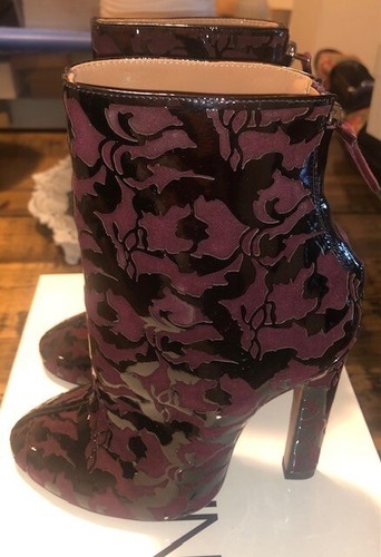 NUEVO $1225 ALAIA PARIS GAMUZA Y CHAROL ESTAMPADO FLORAL BOTAS TALLA US 5 IT 35 - Imagen 3 de 12