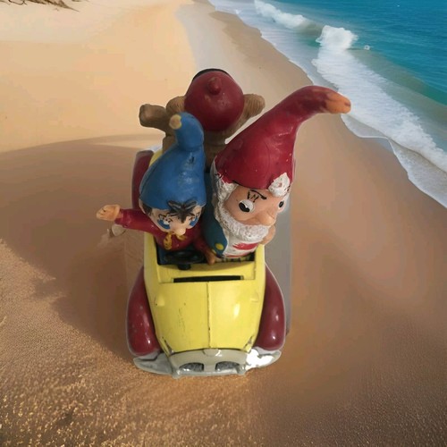 Classic Toys: Noddy’s Car, Noddy Big Ears & Tubby Bear 1970s Corgi Classic Toy. - Picture 2 of 5