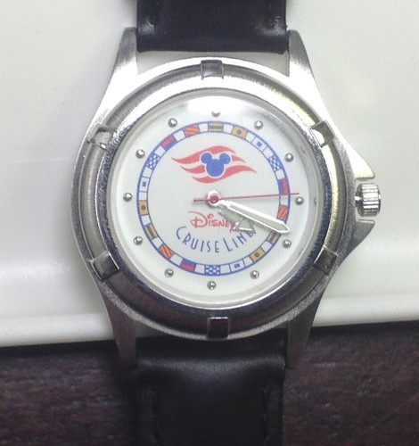 Nuevo reloj de zona horaria Disney Cruise Line con sobre - Imagen 7 de 11