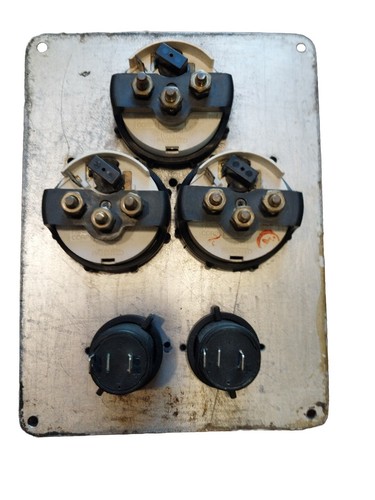 Marine Gauge Panel Off Sailboat, With 3 FARIA GAUGES, AND 2 MARINCO 12V... - Bild 4 von 8