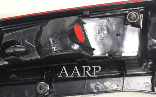 HONDA CR-V 4 DOOR (A) 1997-2000 REAR TAIL LIGHT LHS PART# 33551-S10-G01 - Picture 4 of 4