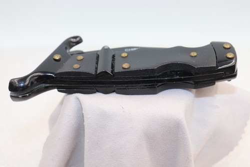 FURY 4446 Combination Blade, Lock-Back, American Flag Handle Pocket Knife - Picture 3 of 13