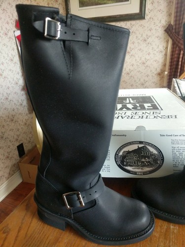New in Box Womens Frye Motorcycle Boots 77555 BLK Tall Engineer 16R Black 5.5 - Picture 2 of 4