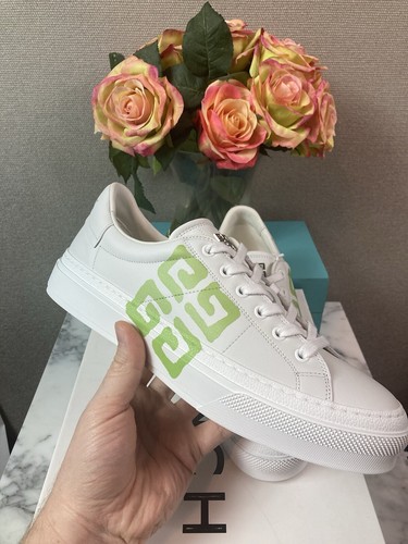 NIB NWT Givenchy Green & White Womens City Sport Sneakers - EU Size 41 = US 11 - Picture 4 of 10