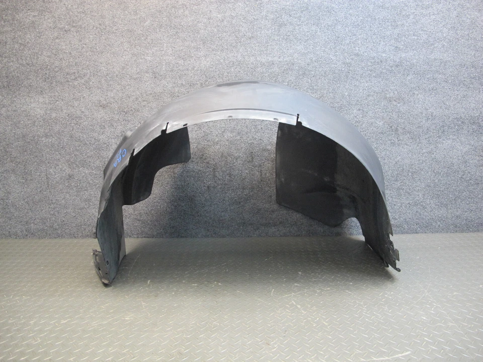 🥇03-06 JUEGO DE 2 GUARDABARROS DELANTERO IZQUIERDO Y DERECHO CHEVROLET SSR PROTECTOR CONTRA SALPICADURAS OEM Foto 3 de 4